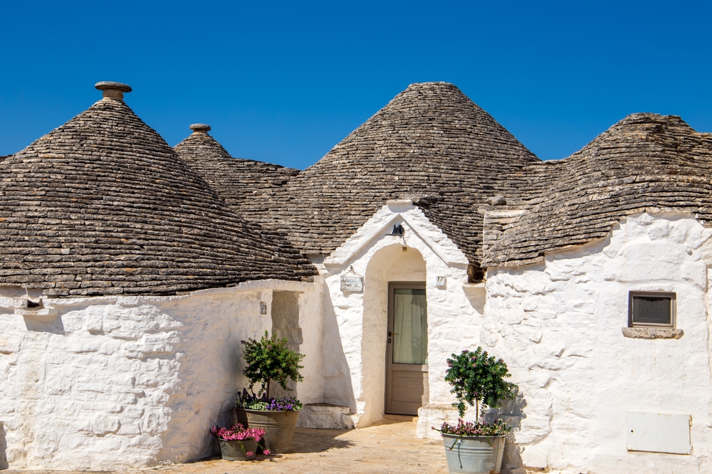 Trulli con i tetti a cono ad Alberobello
