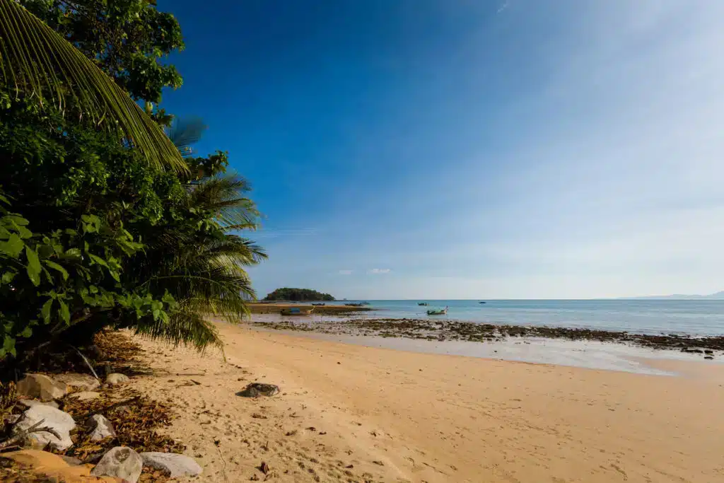 tubkaek beach, la zona migliore di Krabi per le coppie