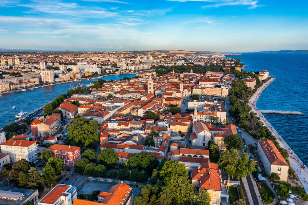Veduta aerea della Città Vecchia di Zara sulla penisola