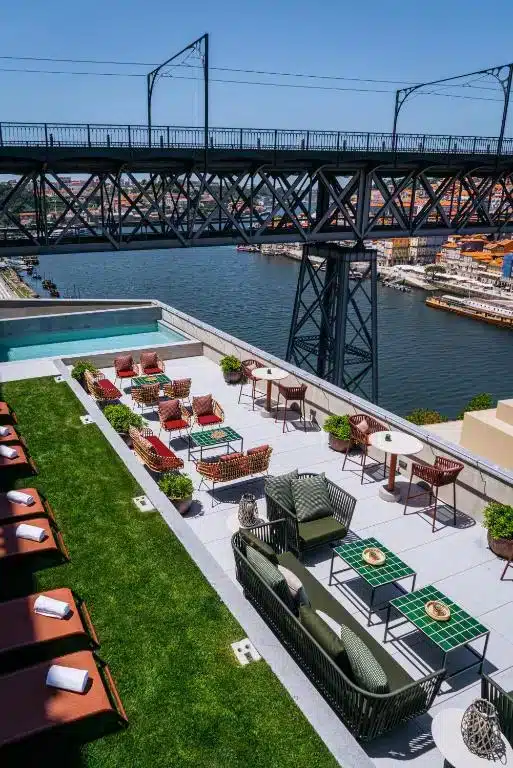 Vincci Ponte de Ferro, hotel proprio sul fiume a Porto
