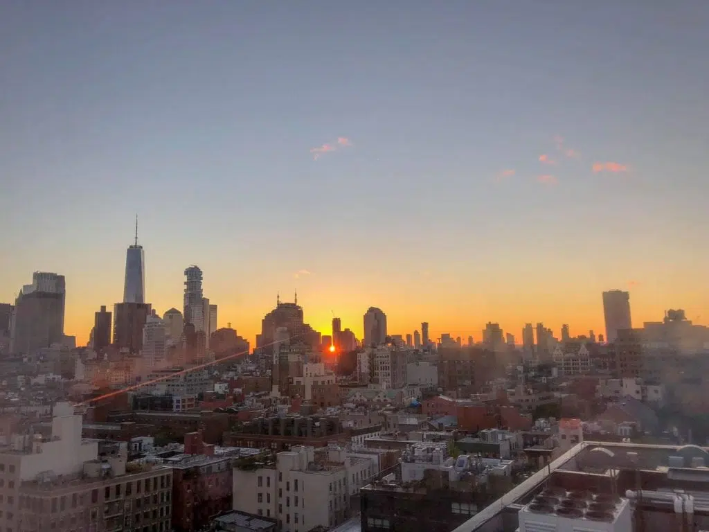 vista dalla camera del Public Hotel a NYC