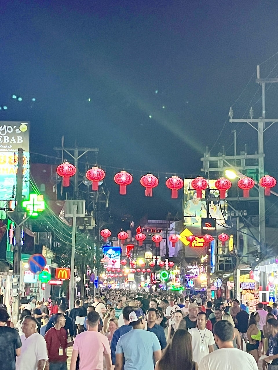 Walking street di Patong 