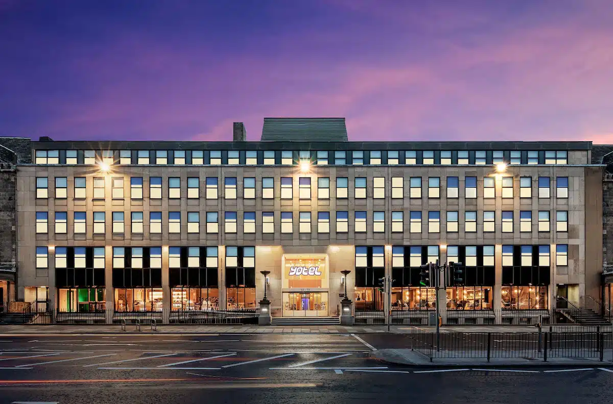Yotel, alloggio economico nella New Town